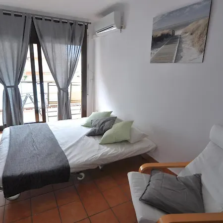 Rnet - Ii - 2-9 Apartment *